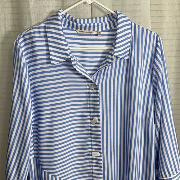 Soft Surroundings 1X On Pointe Palace Blue White Striped Button Details Tunic - Picture 10 of 16